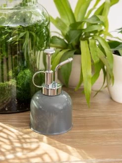 Indoor Plant Mister -Gardening Sales Store 3 4 crop 8612962 0049