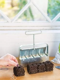 Soil Blocker, 4 Cell -Gardening Sales Store 8599790 18641 tif