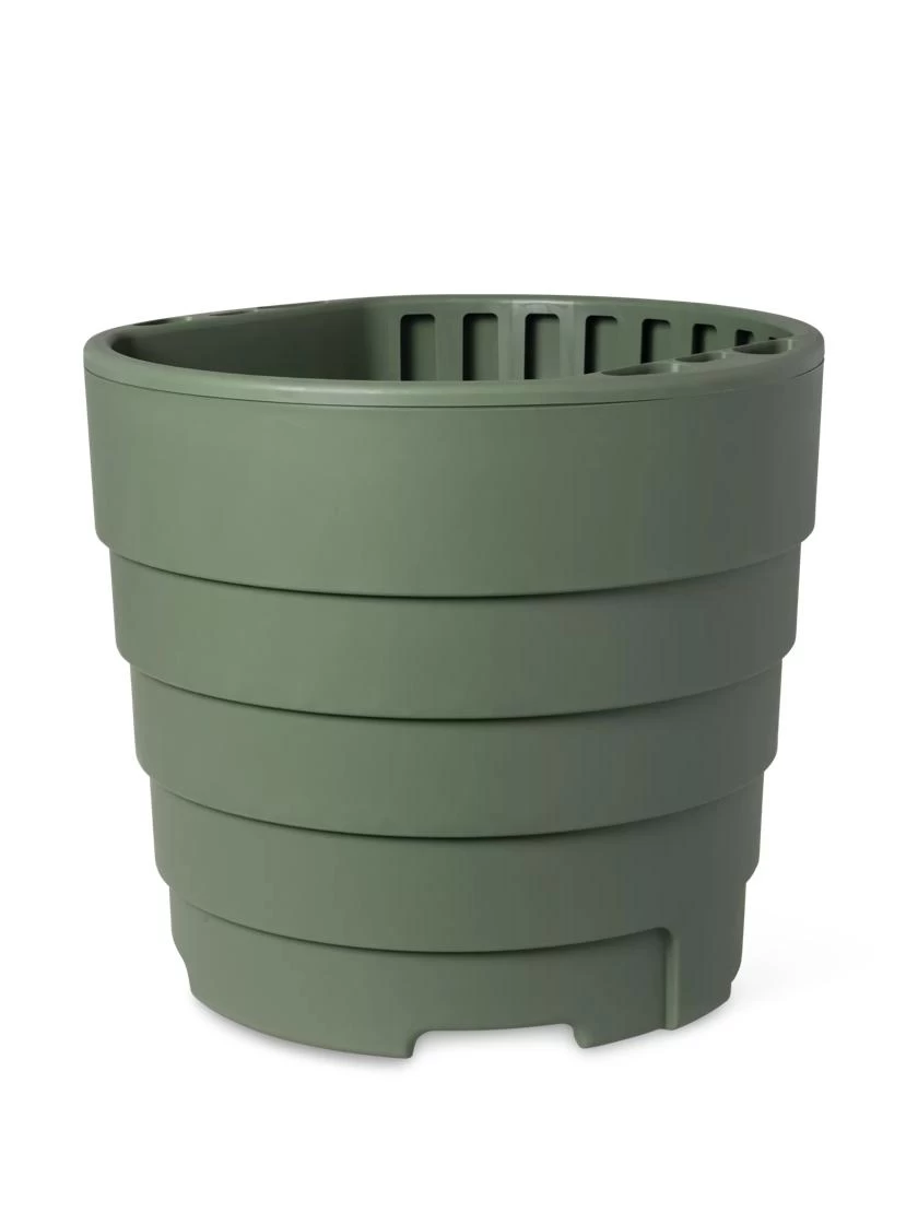 Gardener’s Victory Self-Watering Patio Planter 6 Gardener’s Victory Self-Watering Patio Planter - Image 6