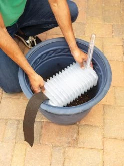 Adjustable Self-Watering Insert For Pots And Planters -Gardening Sales Store 8610250 0006 tif
