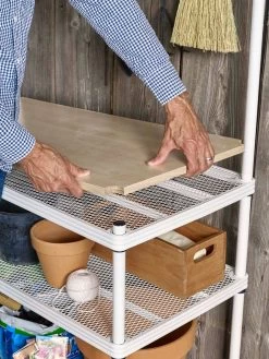 MeshWorks © Potting Bench 16 MeshWorks © Potting Bench -Gardening Sales Store 8613015 06v